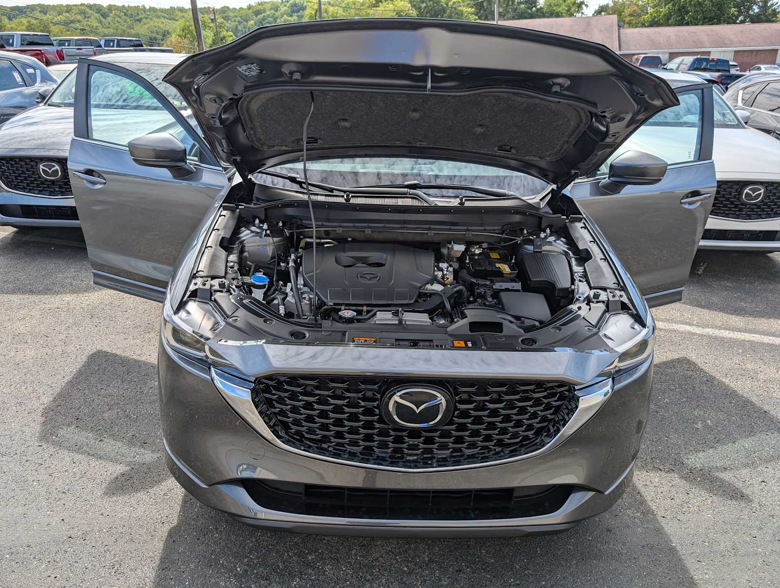 2025 Mazda CX-5 2.5 S Preferred photo 8