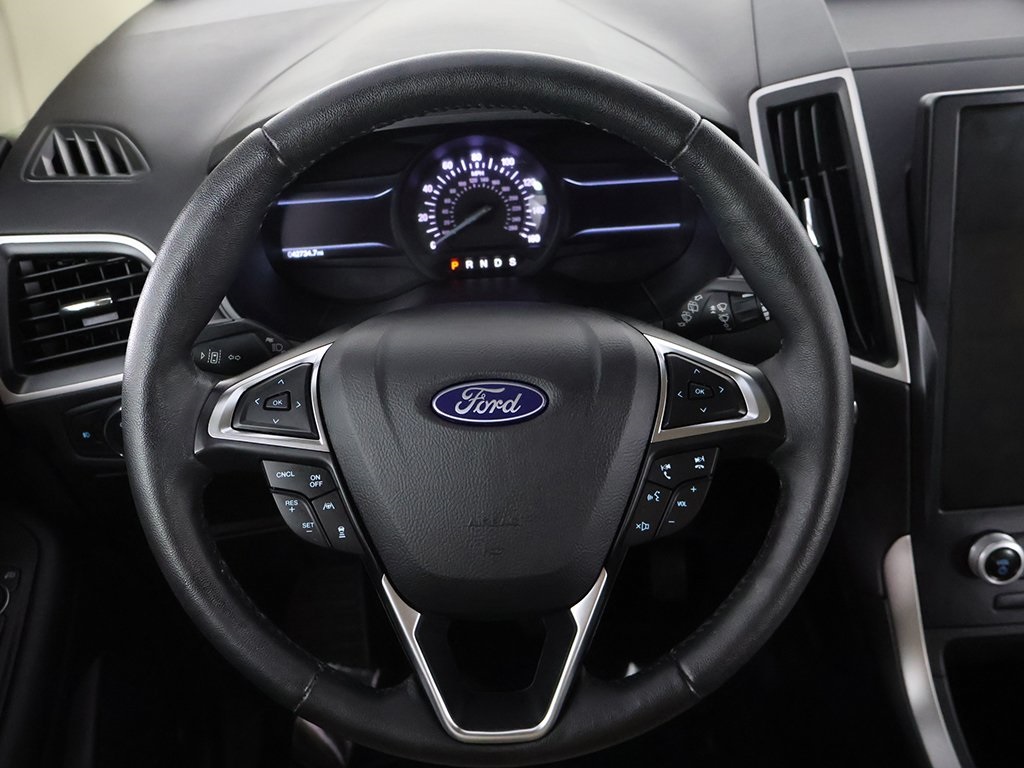 2022 Ford Edge SEL photo 34