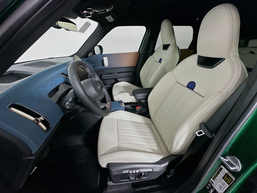 2025 Mini Countryman S Iconic photo 16
