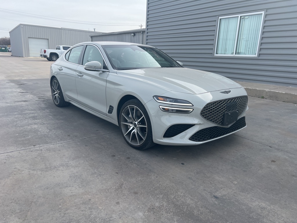 2025 Genesis G70 2.5T Sport Prestige photo 3