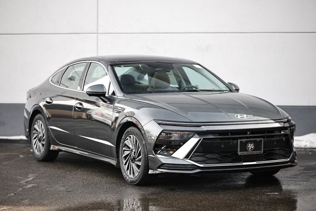 2025 Hyundai Sonata Hybrid Limited's photo