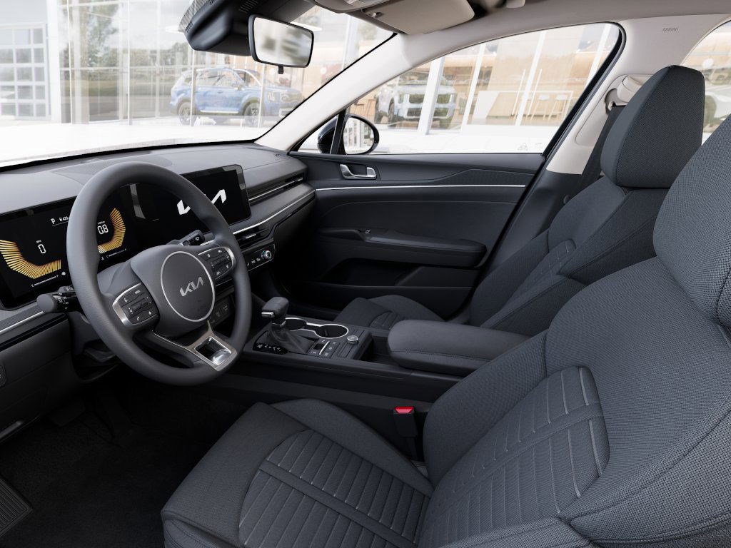 2026 Kia K5 LXS photo 16