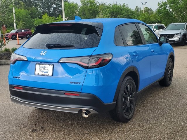 2026 Honda HR-V Sport photo 3