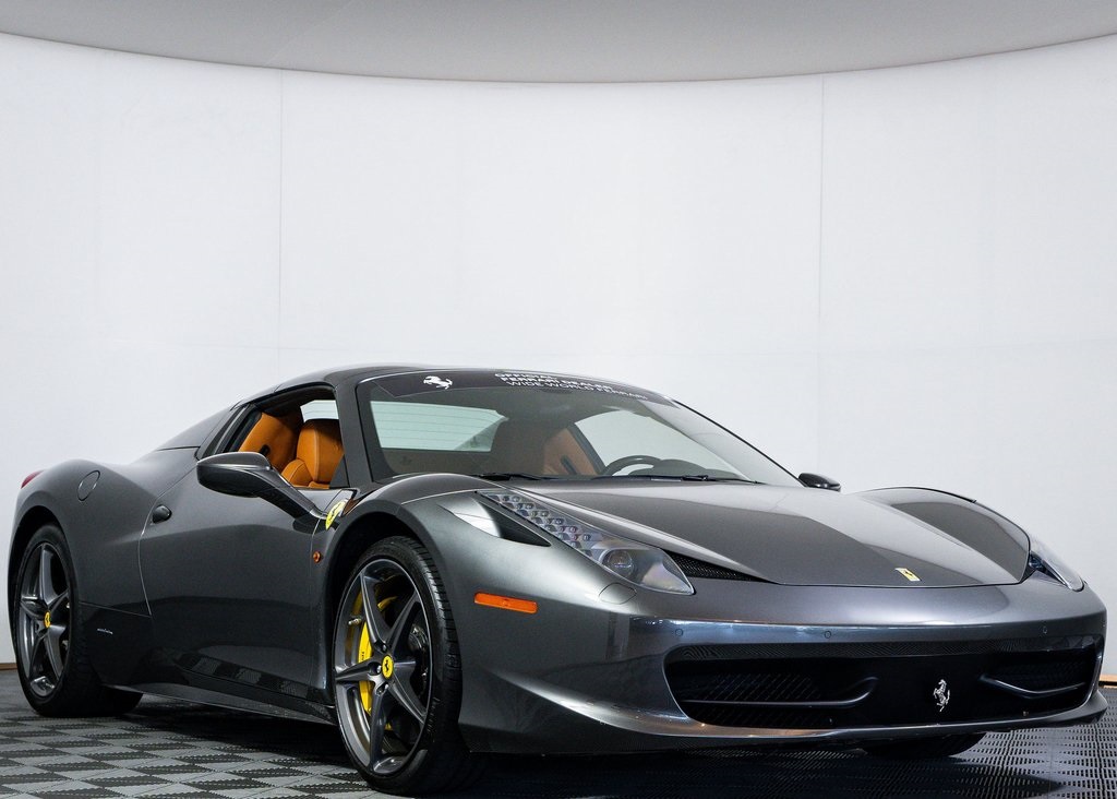 2014 Ferrari 458 Spider Base photo 4