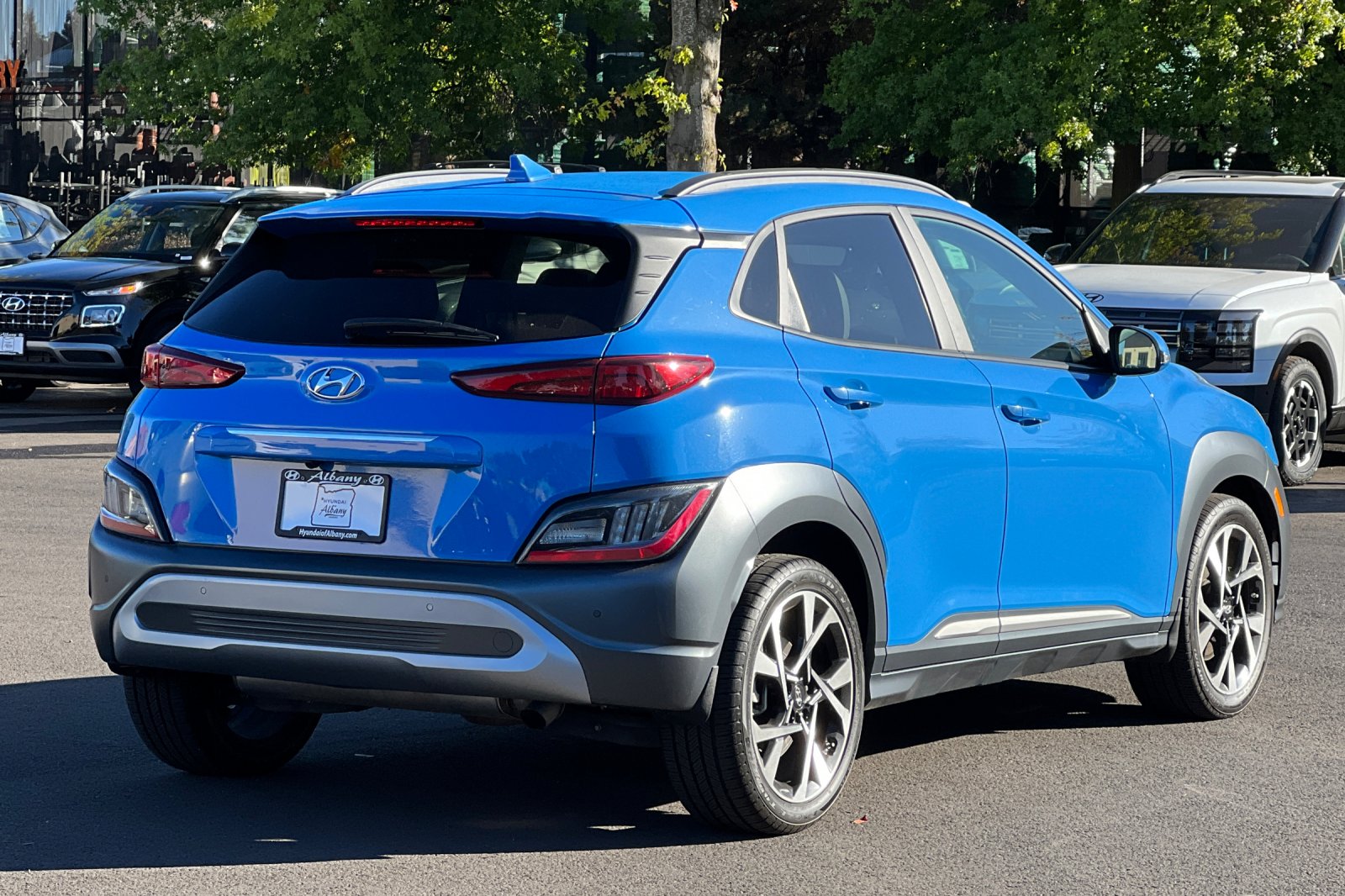 2022 Hyundai Kona Limited photo 3