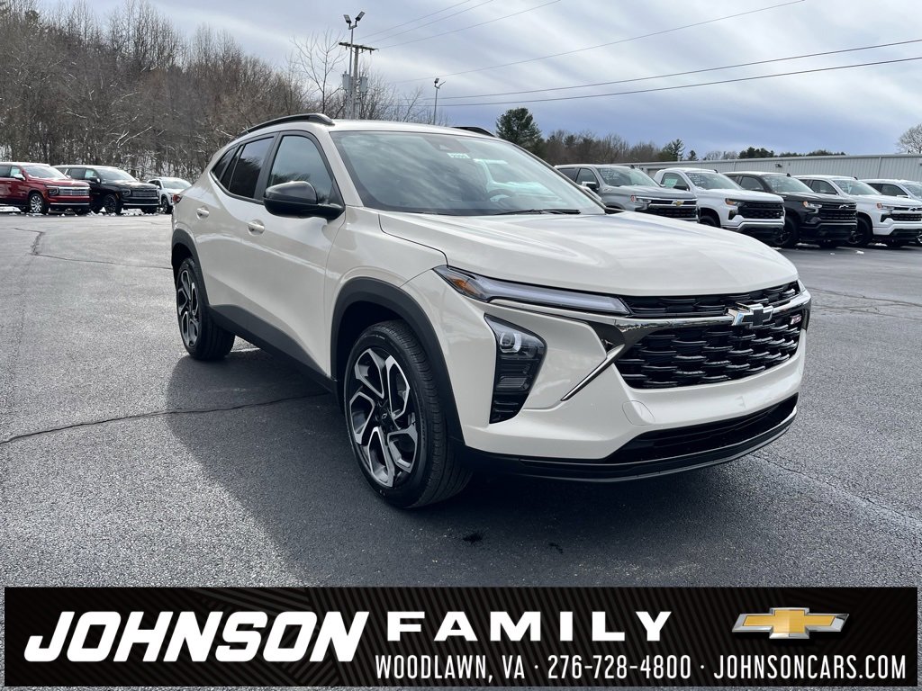 2026 Chevrolet Trax RS's photo