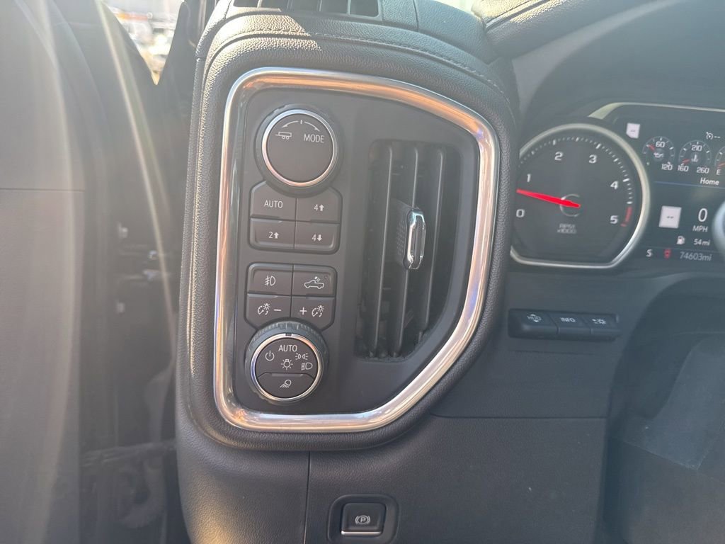 2022 Chevrolet Silverado 2500HD LTZ photo 10