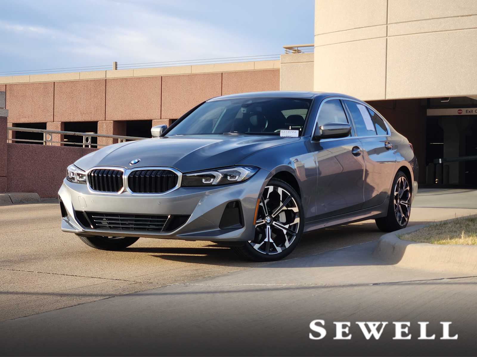 2025 BMW 3 Series 330i