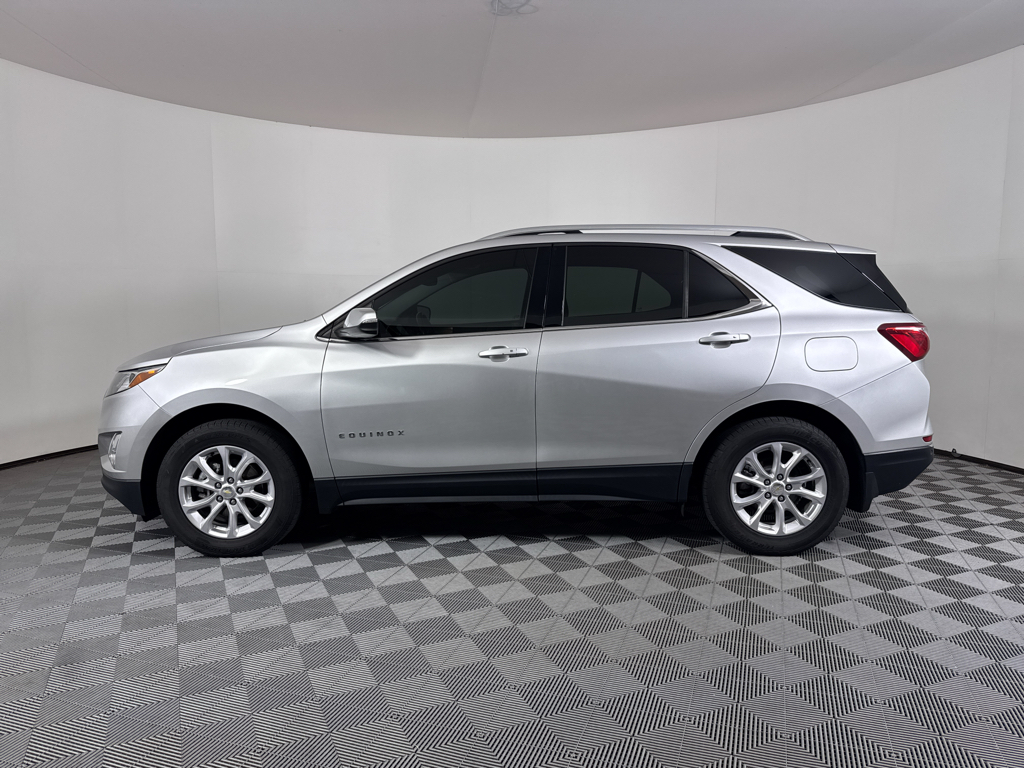 2018 Chevrolet Equinox LT photo 22