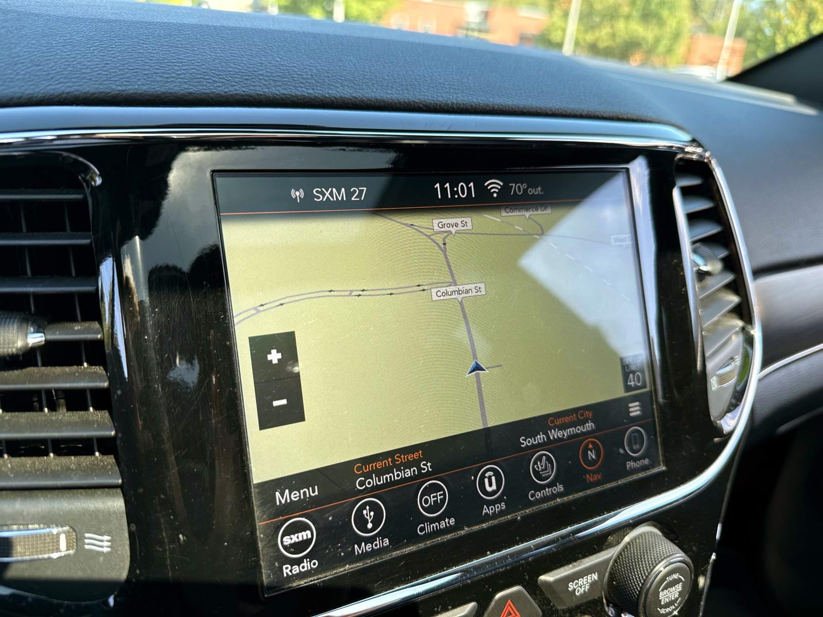 2019 Jeep Grand Cherokee Limited photo 18