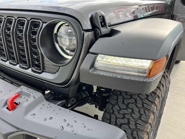 2025 Jeep Wrangler Rubicon photo 12