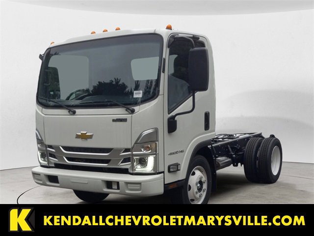 2025 Chevrolet Low Cab Forward Base's photo