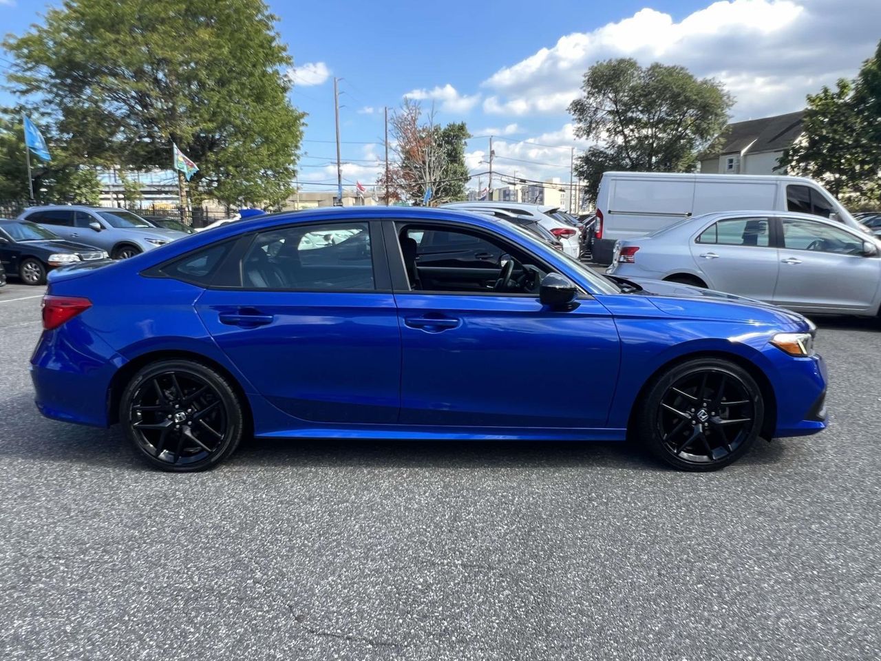 2022 Honda Civic Sport photo 3