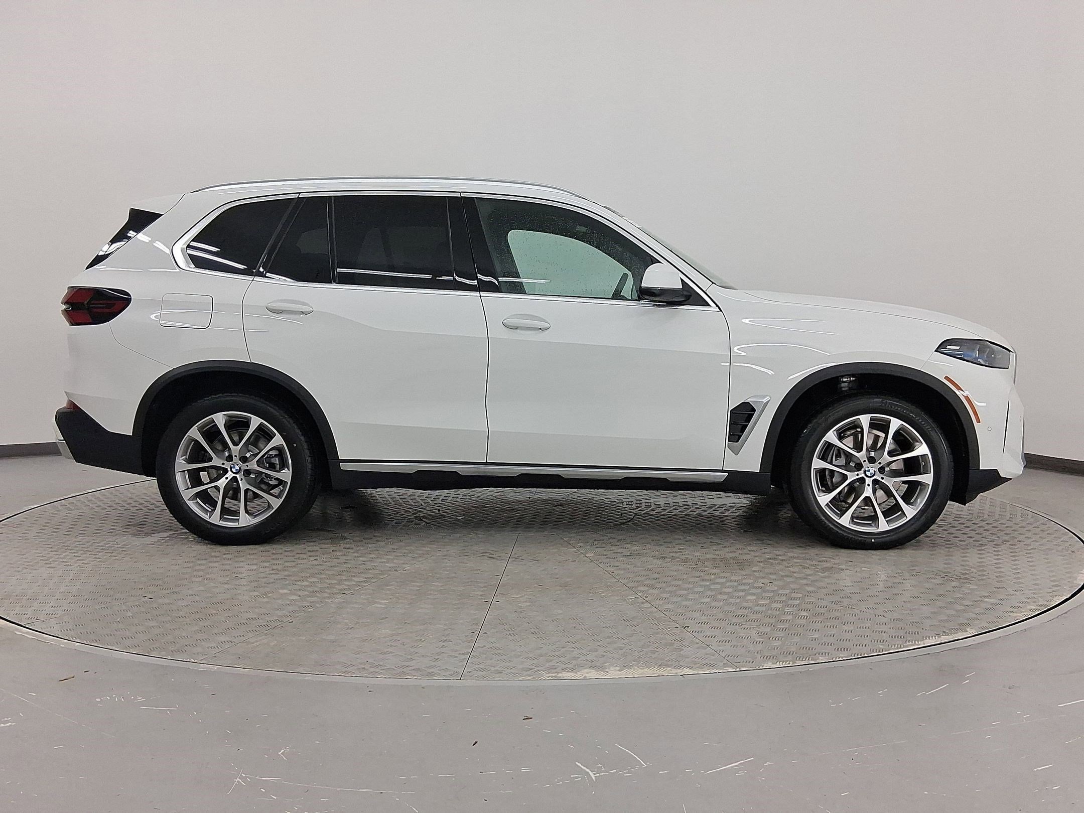2026 Bmw X5 sDrive40i photo 4