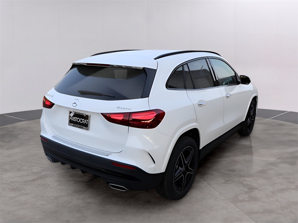 2025 Mercedes Benz GLA 250 4MATIC photo 4