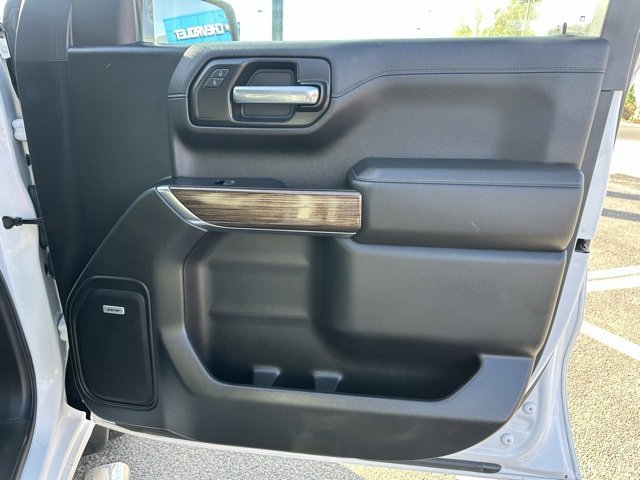 2021 Chevrolet Silverado 1500 RST photo 10