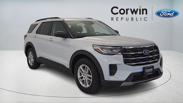 2026 Ford Explorer Active's photo