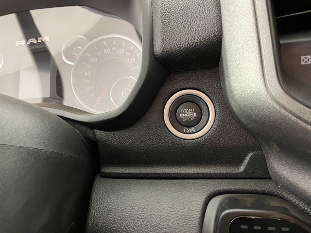 2023 Ram 2500 Tradesman photo 18