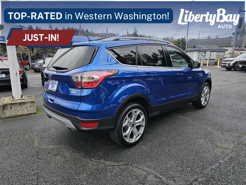 2017 Ford Escape Titanium photo 3