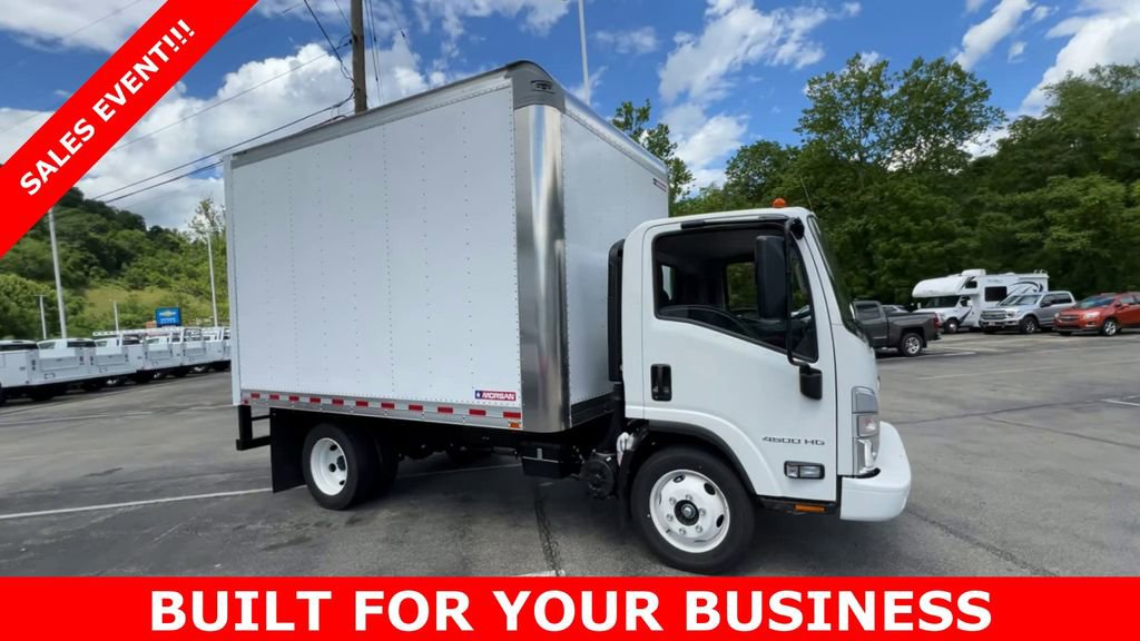 2024 Chevrolet Silverado 4500HD photo 2