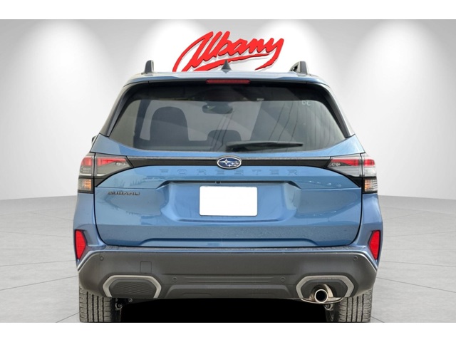 2025 Subaru Forester Limited photo 4