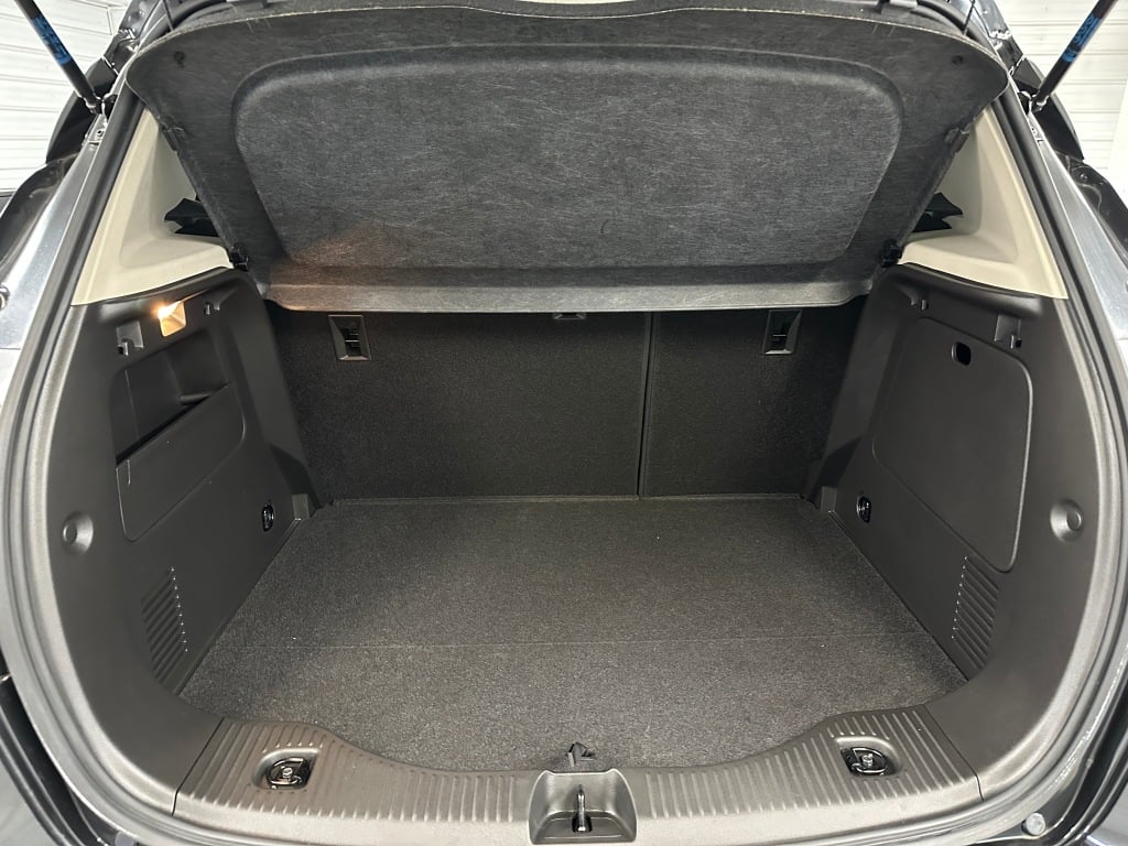 2022 Buick Encore Preferred photo 18