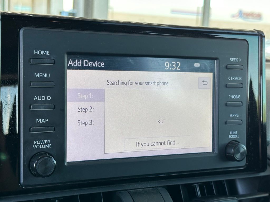 2019 Toyota RAV4 LE photo 19