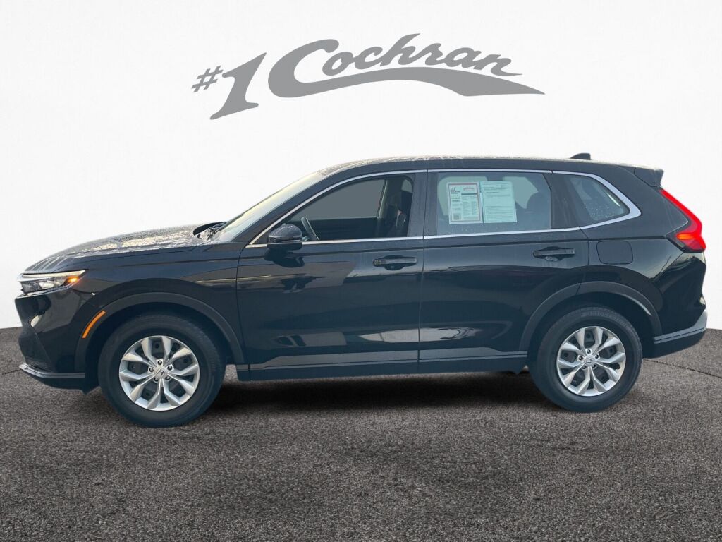 2023 Honda CR-V LX photo 4