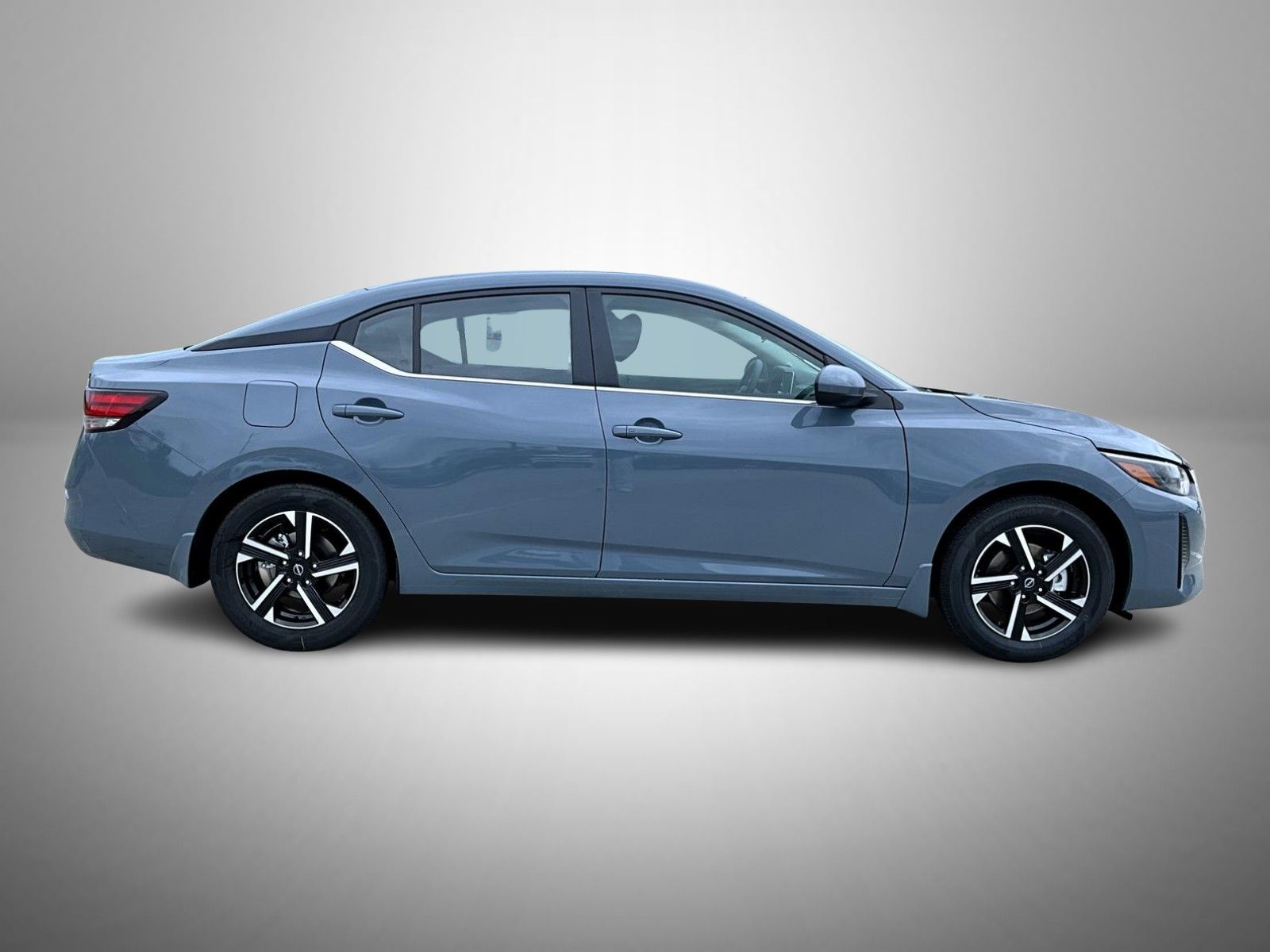 2025 Nissan Sentra SV photo 4