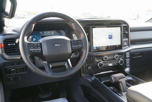 2025 FORD F-150 - Image 39