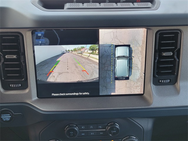 2024 Ford Bronco Outer Banks photo 30