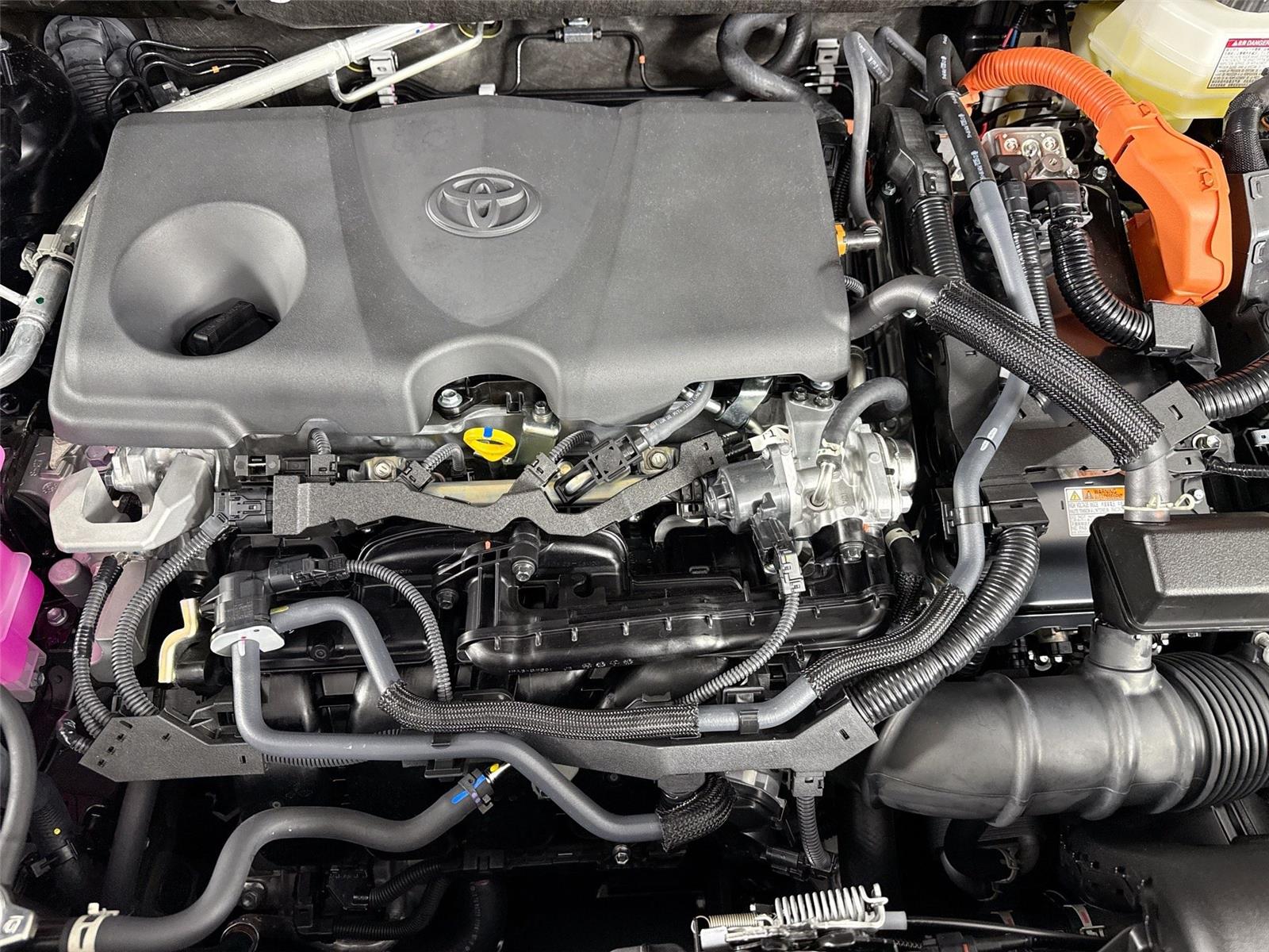 2025 Toyota RAV4 Hybrid XLE photo 42