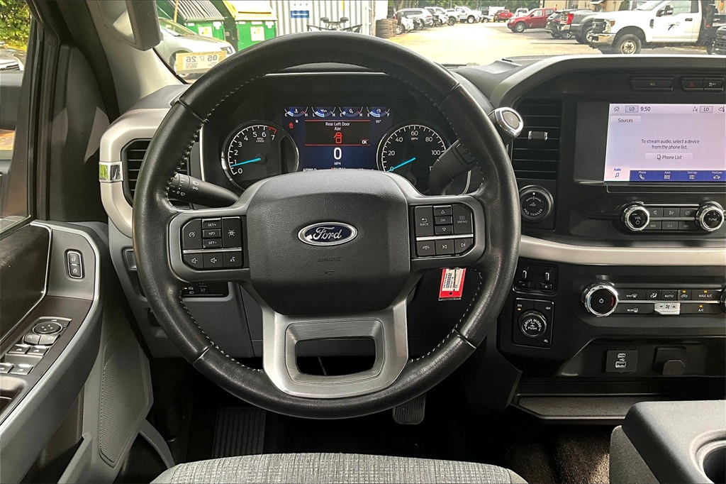 2022 Ford F-150 XLT photo 16