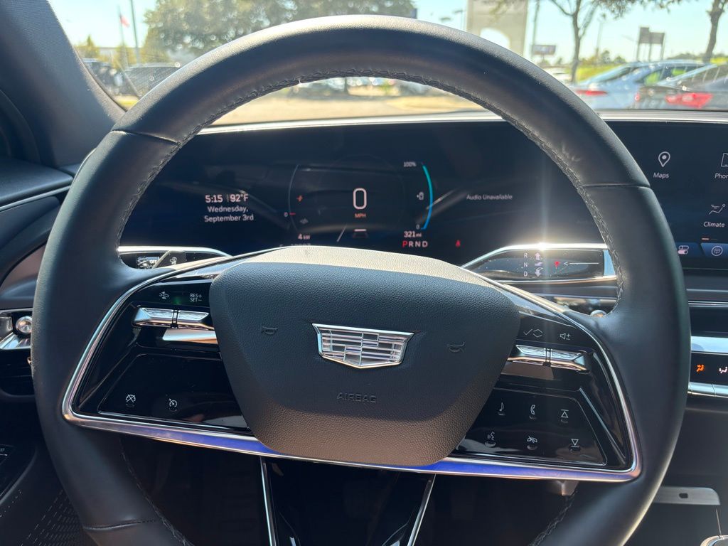 2024 Cadillac Lyriq Tech photo 8