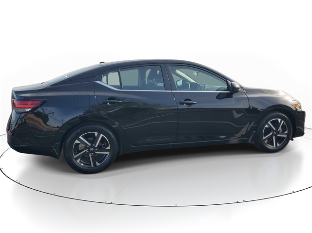 2025 Nissan Sentra SV photo 3
