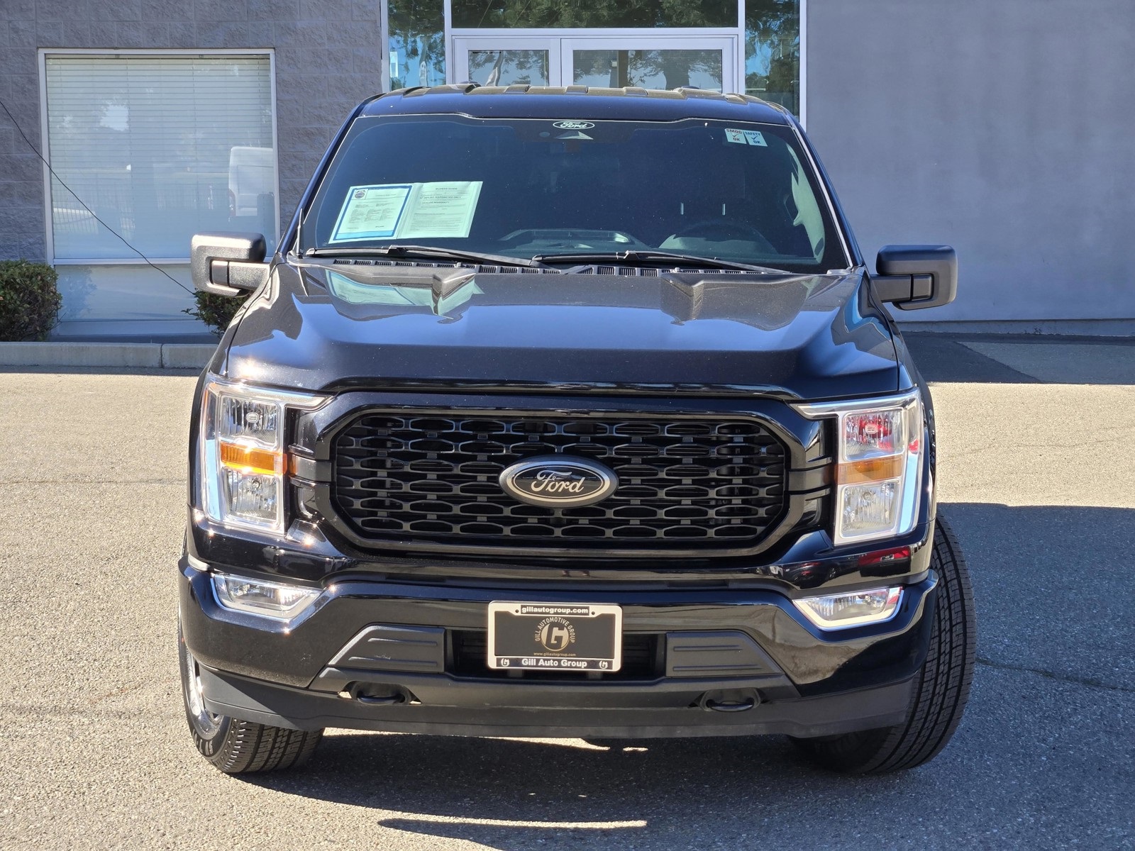 2022 Ford F-150 XL FX4 photo 2