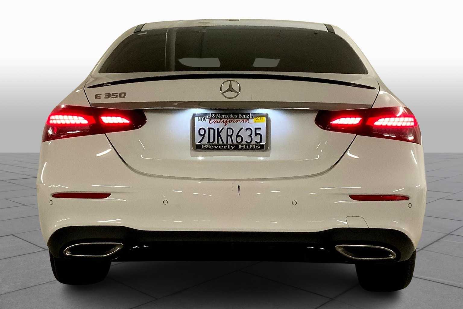 2022 Mercedes Benz E 350 photo 2