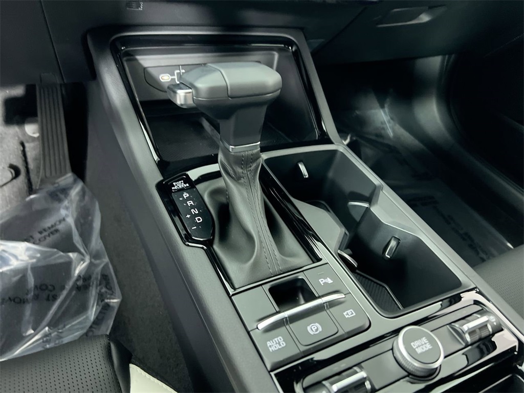2026 Kia K5 GT-Line photo 22