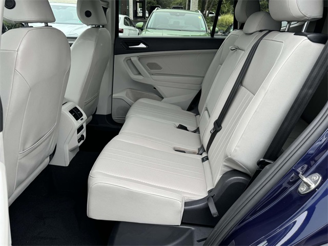 2023 Volkswagen Tiguan SE photo 14