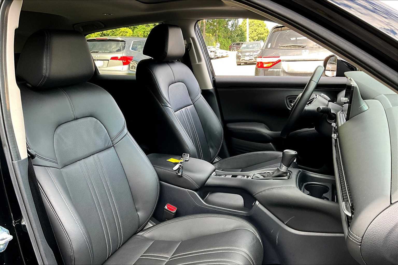 2023 Honda HR-V EX-L photo 16