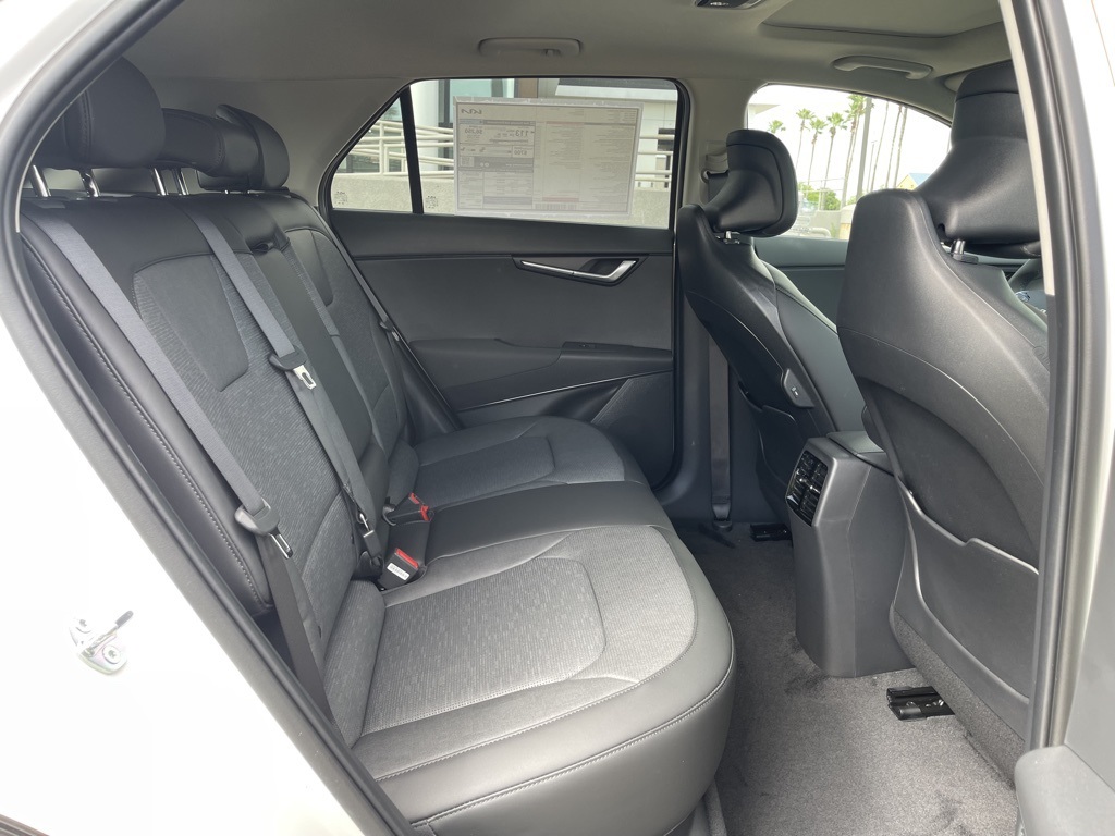 2024 Kia Niro EV Wave photo 19