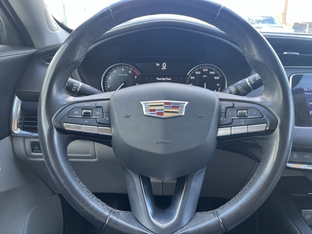 2023 Cadillac XT4 Luxury photo 7