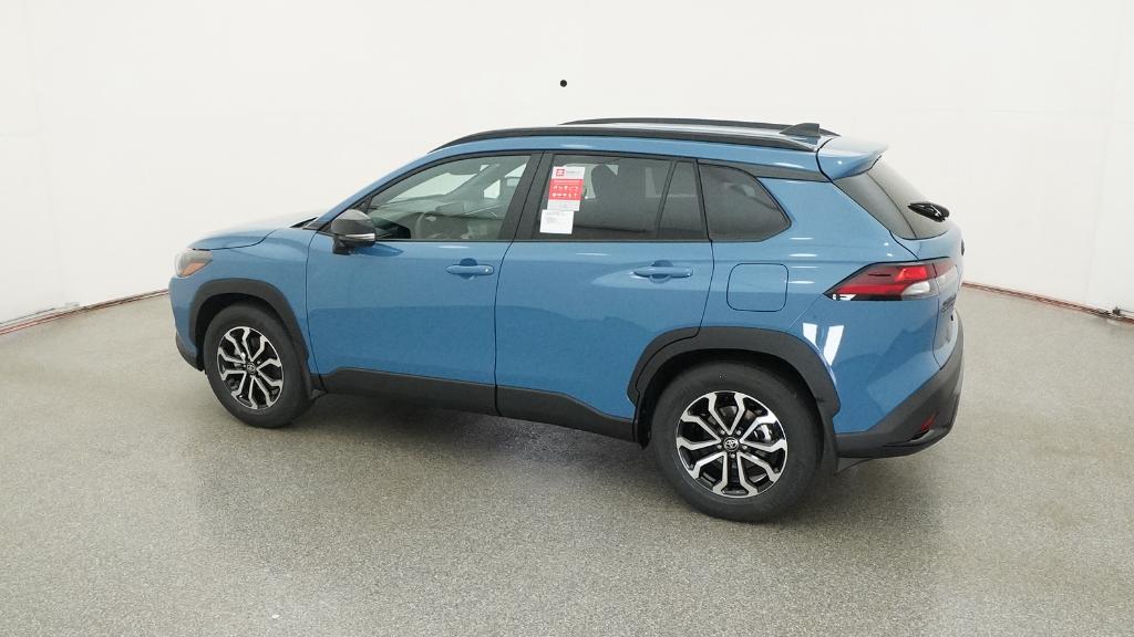 2026 Toyota Corolla Cross Hybrid SE photo 11