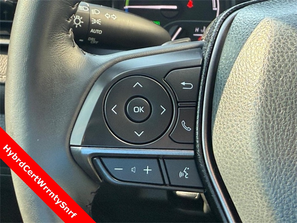 2024 Toyota Camry Hybrid SE photo 19