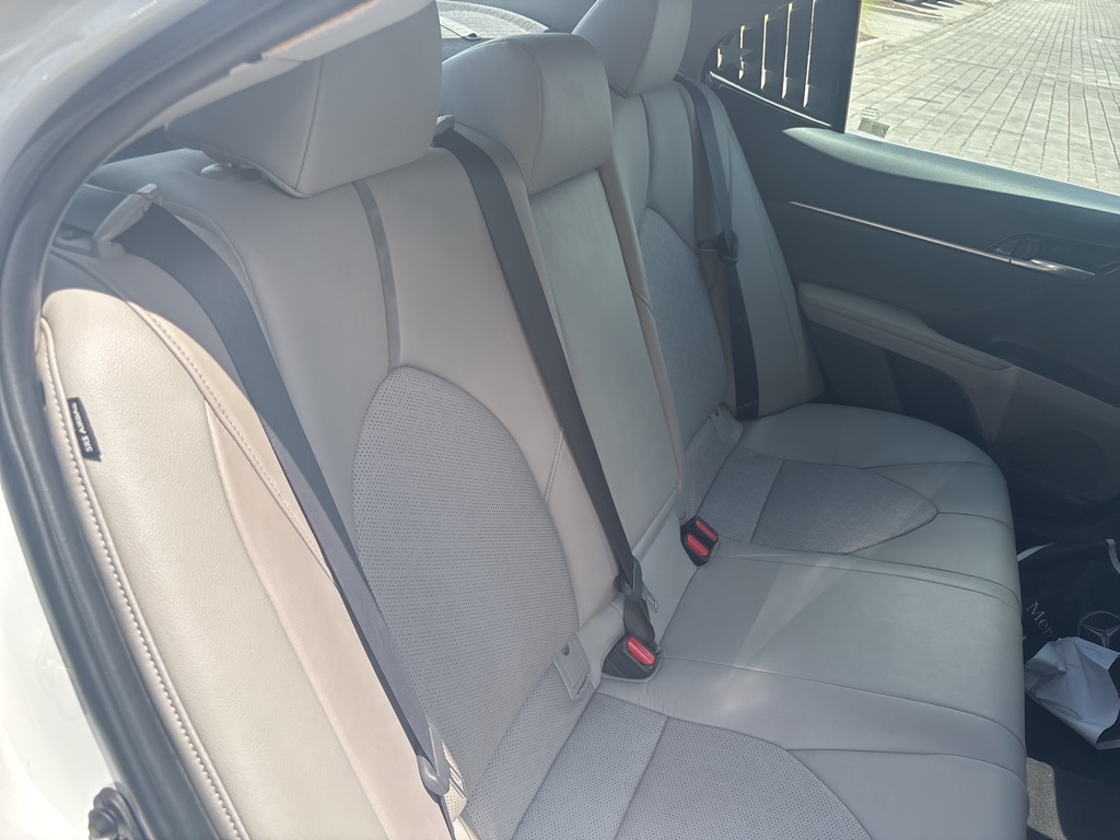 2018 Toyota Camry XSE photo 25