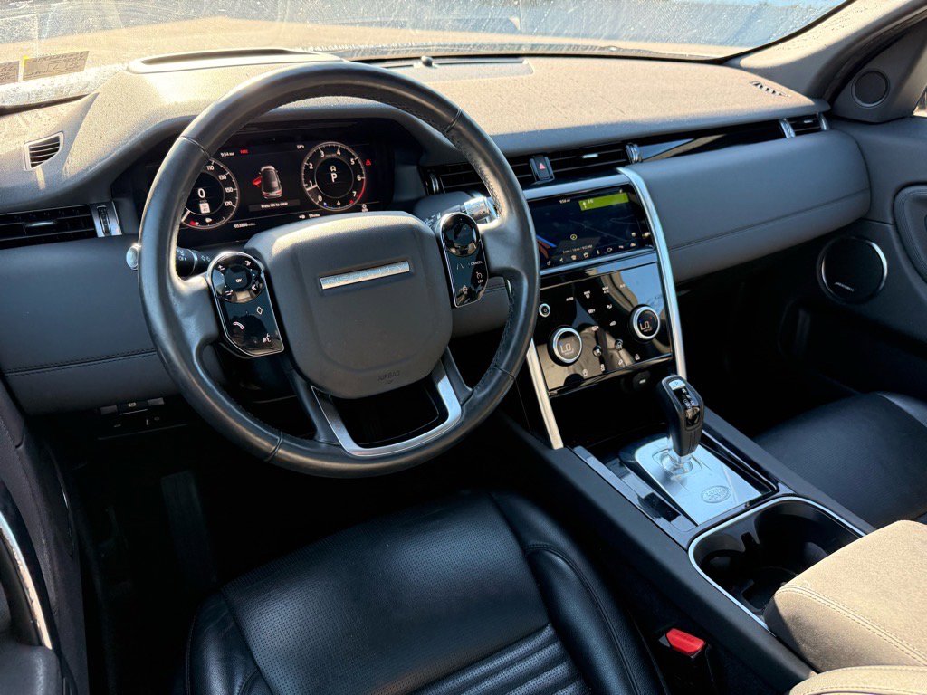 2020 Land Rover Discovery Sport SE photo 10