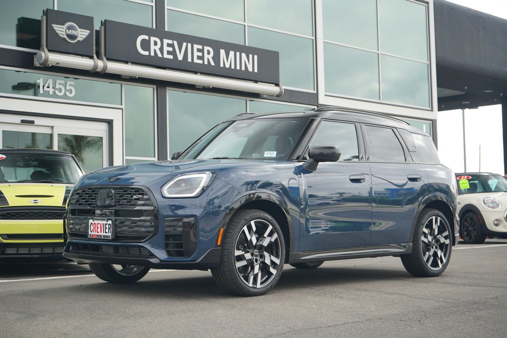 2026 MINI Countryman S's photo