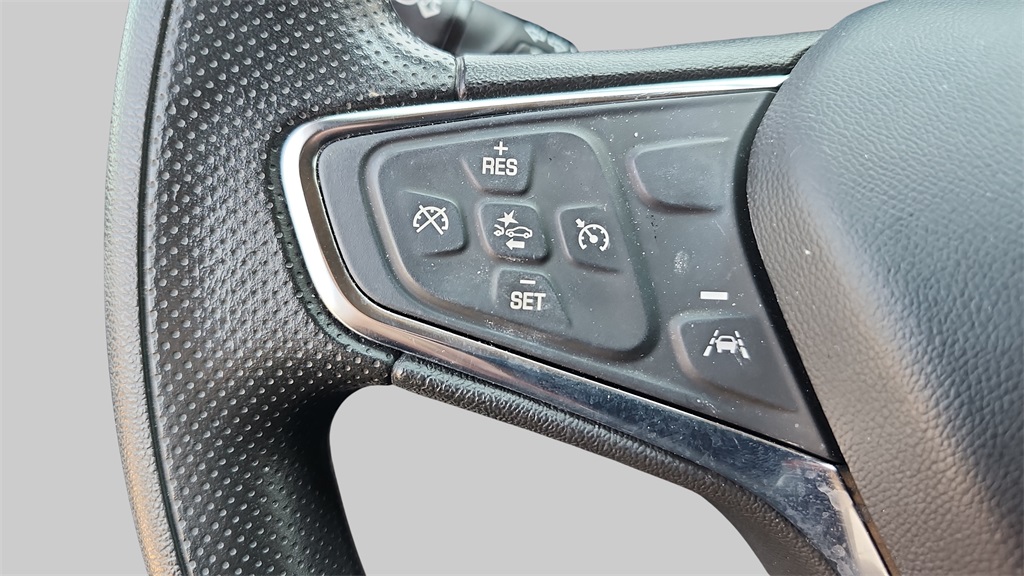 2024 Chevrolet Equinox LT photo 23