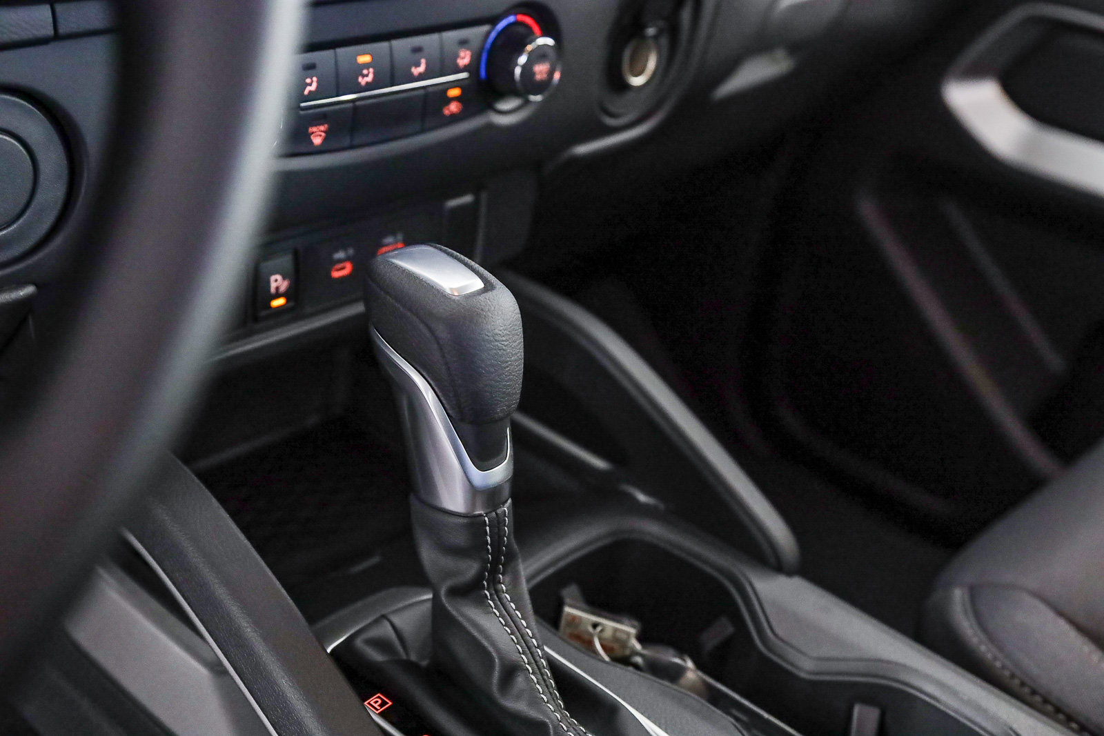 2025 Nissan Frontier SV photo 19