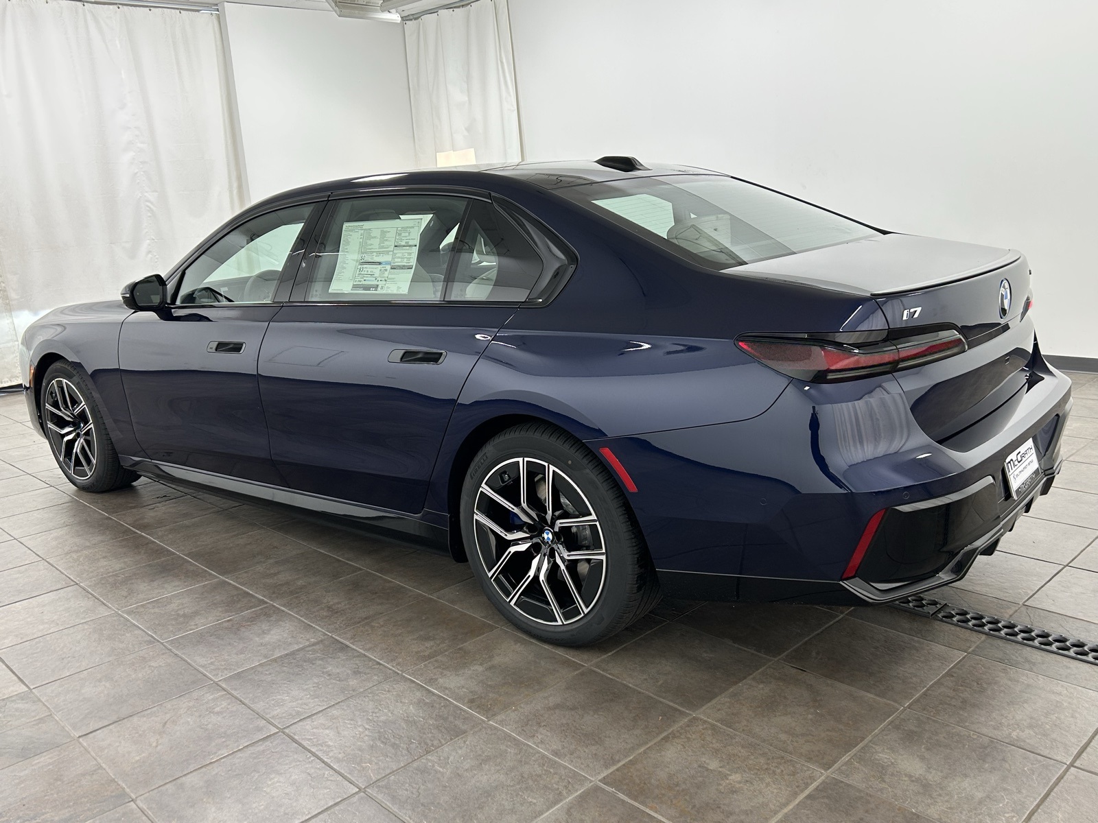 2026 Bmw i7 xDrive60 photo 3